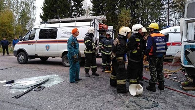 Жертвами аварии в Тверской области стали 13 человек