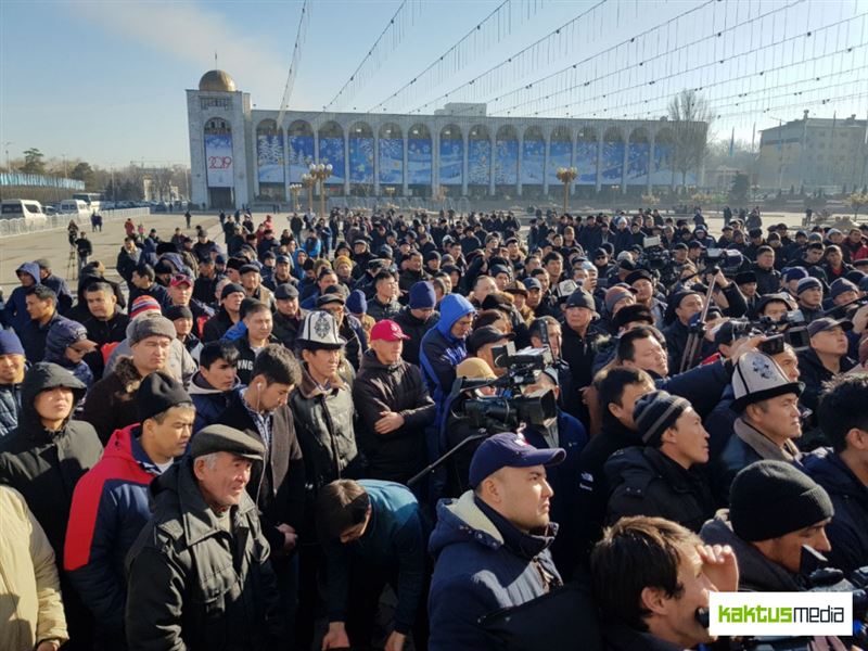 Митинг против китайской экспансии прошёл в Бишкеке