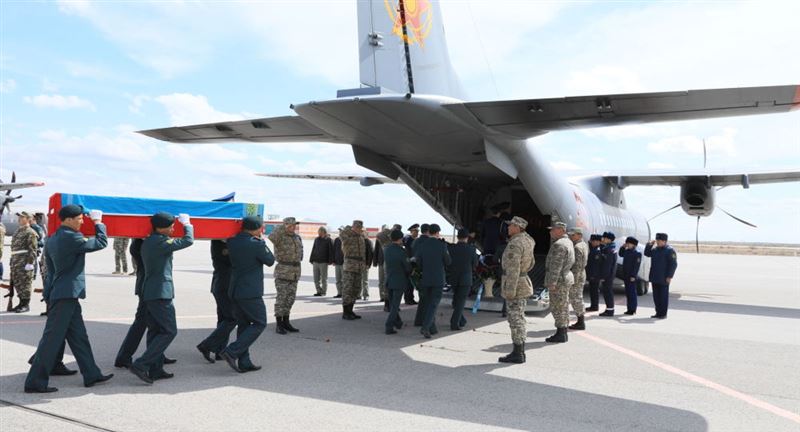 Қызылордадағы апат: марқұм сарбаздардың отбасына баспана беріледі