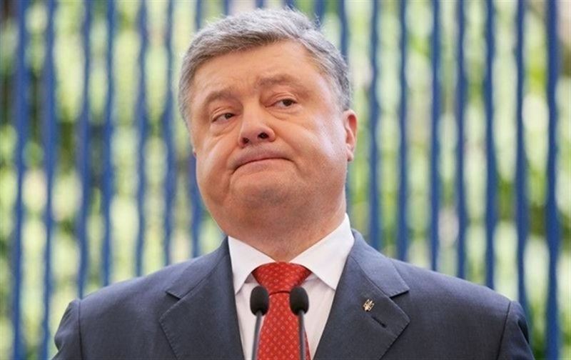 Порошенко обвинили в госизмене