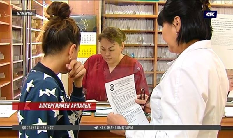 Теректен ұшқан ақ мамық аллергиямен ауыратын адамдарды әбігерге салып жатыр