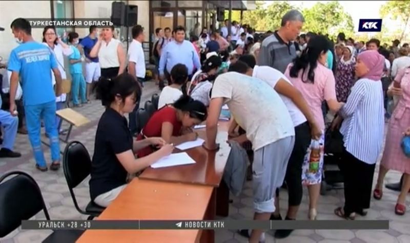 Полицейские стерегут Арысь, в том числе от мародёров