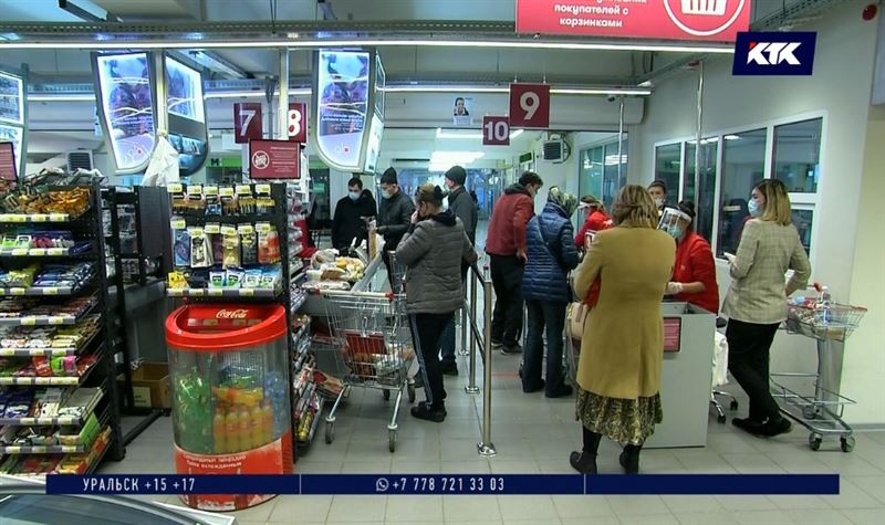 В Алматы выявили больше 100 фактов завышения цен на продукты