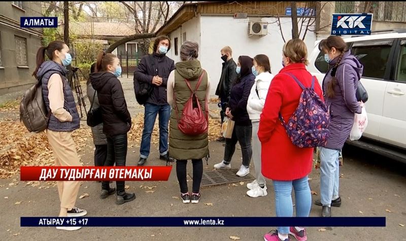 Алматыда КВИ-мен ауырған жедел жәрдем дәрігерлері өтемақы ала алмаған