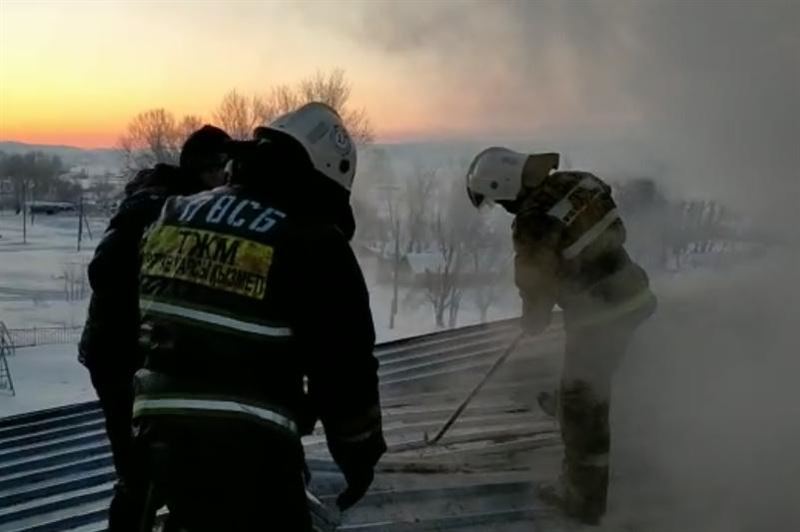 В Восточном Казахстане произошел пожар в двухэтажном здании Дома культуры в Урджарском районе  