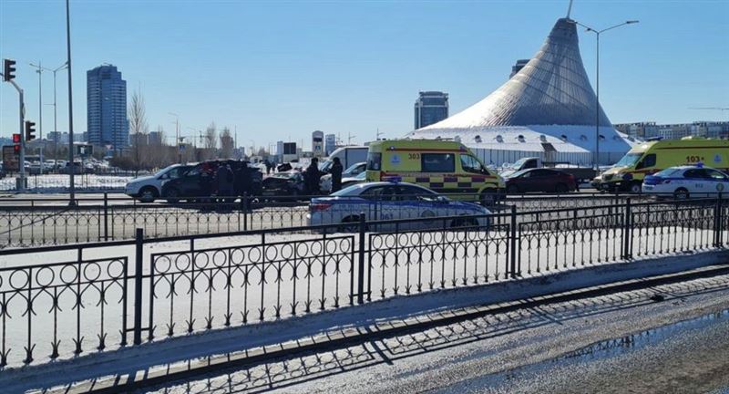 Пять машин попали в ДТП в столице