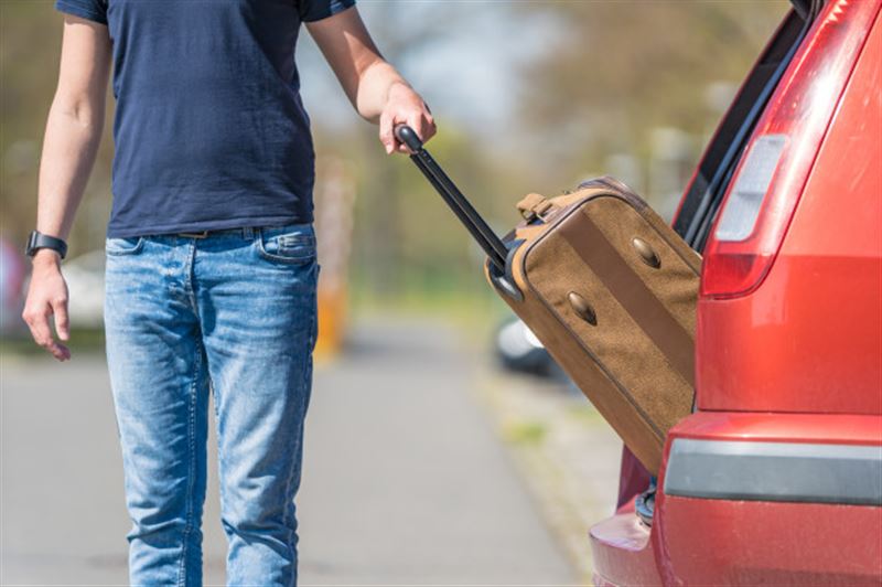 Se puede llevar gasolina en el maletero españa