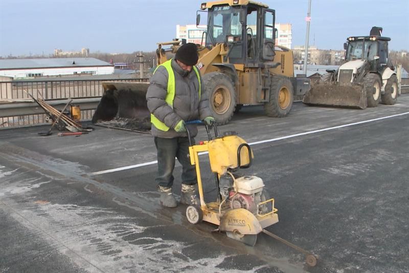 Петропавлда мамандар көпір құрылысына неліктен картон қолданғанын түсіндірді