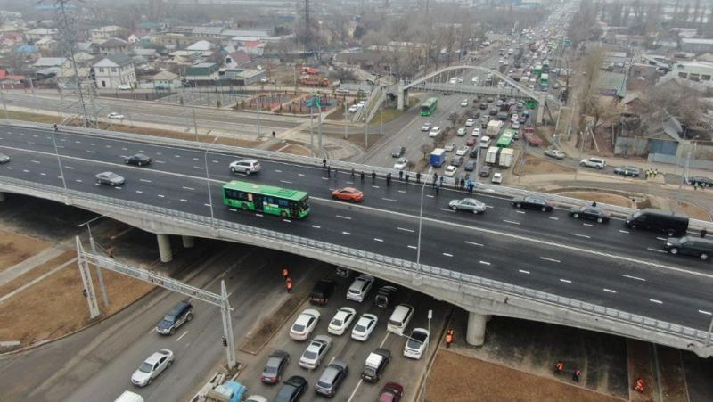 Схемы движения по проспектам Абая и Рыскулова изменятся в Алматы