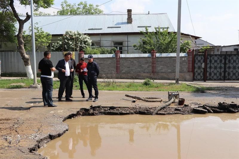 Кентауда құбыр жарылып, бірнеше көше сусыз қалды