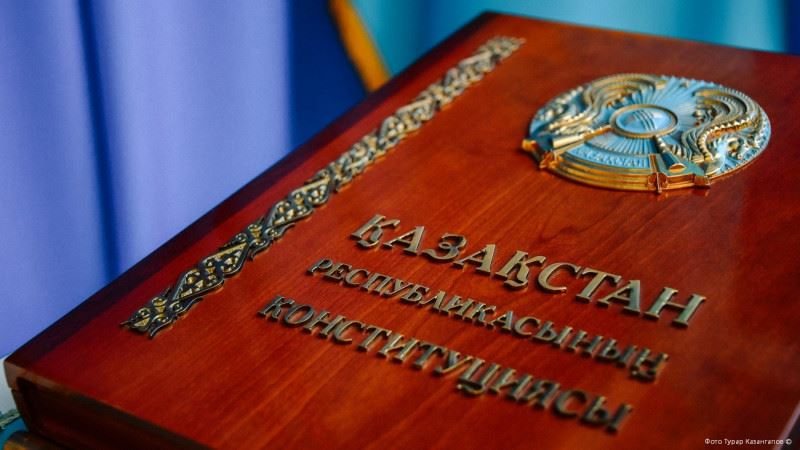 Нацсовет поддержал проведение референдума по изменениям в Конституцию