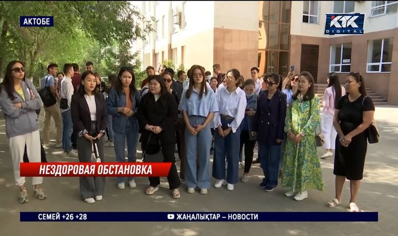 Будущим стоматологам и врачам общей практики в Актау неожиданно подняли плату за обучение