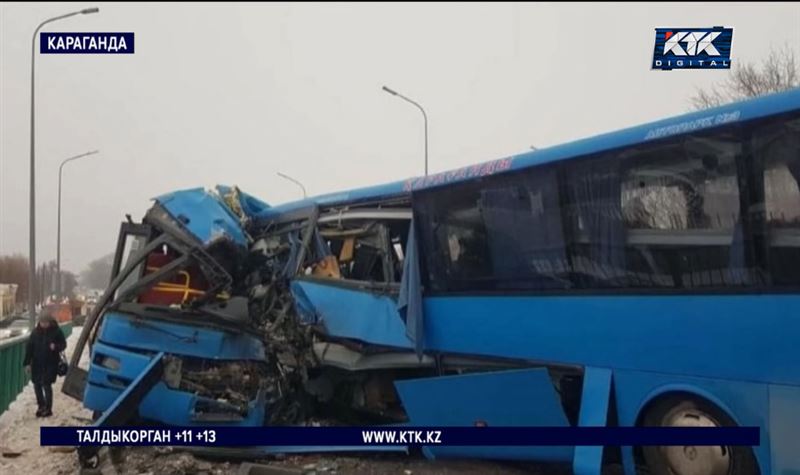 В жутком ДТП с автобусами в Караганде погибли водитель и пассажирка, 17 человек в больнице