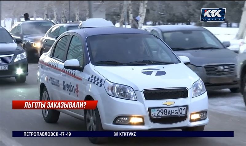 Водителям такси и курьерам готовят социальный пакет