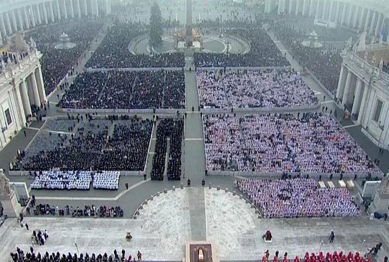 XVI Бенедикт Ватиканда жерленді 