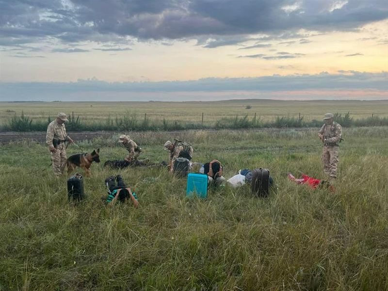 Қазақстанға турист ретінде келіп, Ресейге заңсыз өтпек болған шетелдіктер ұсталды - ҰҚК