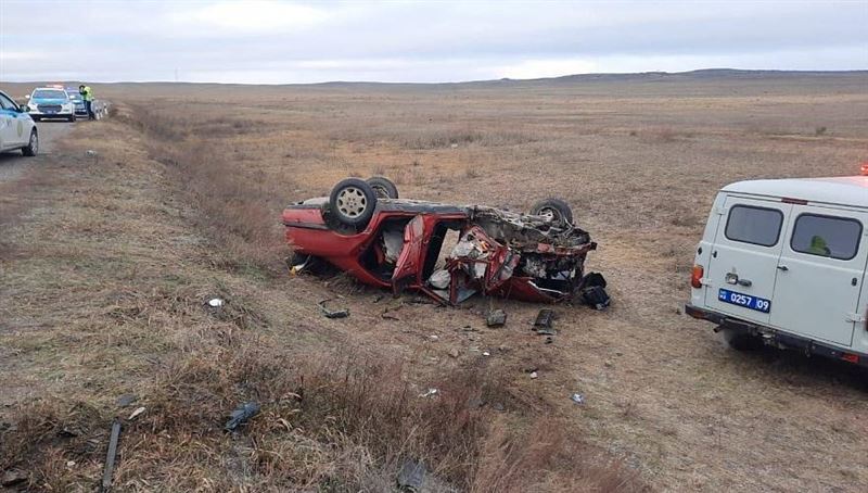 Двое погибли и двое пострадали в результате ДТП в Карагандинской области