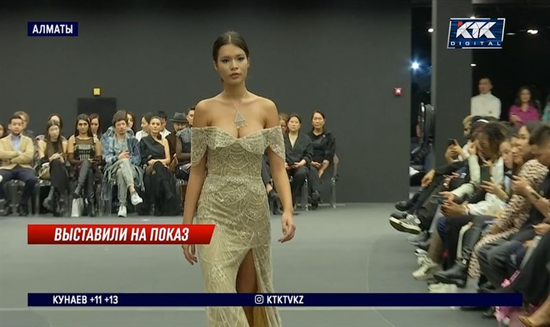 Полупрозрачные платья и «космические» костюмы: чем удивила Kazakhstan Fashion Week