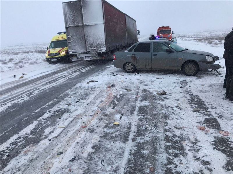 Два школьника и учитель погибли в ДТП по пути на олимпиаду