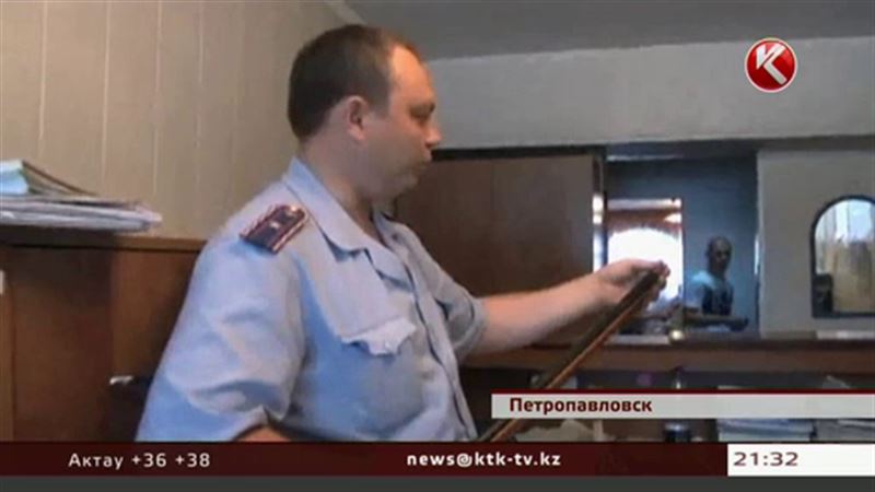 Житель Петропавловска сдал в полицию настоящий мушкет