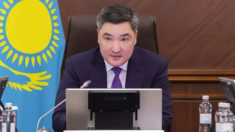 Премьер Бектенов обратился к казахстанцам с призывом