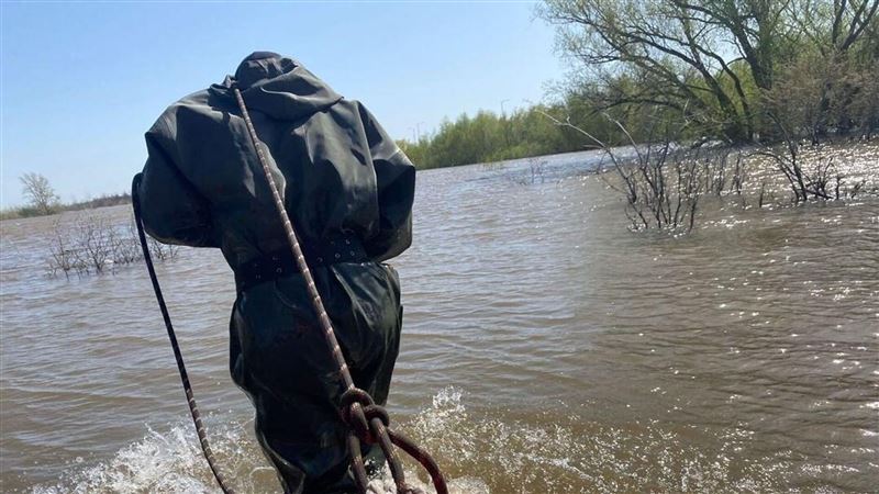 Уровень воды продолжает повышаться в реке Жайык в Атырауской области