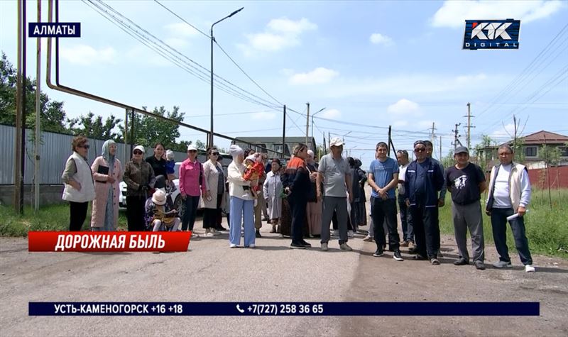 На многолетнее бездорожье жалуется население Боралдая