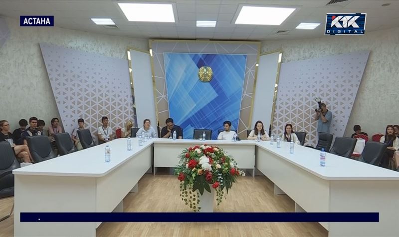 Debat Eli Academy: на курсах в Астане обучат более 60 казахстанских школьников