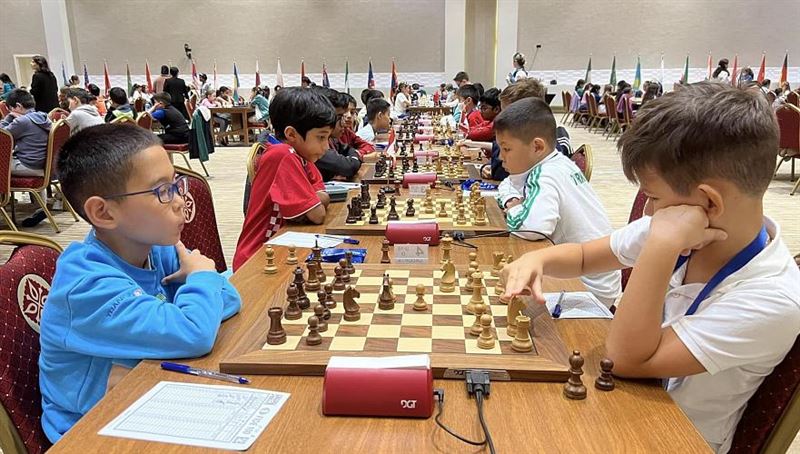 Триумф: сразу три казахстанца победили на юниорском Кубке мира по шахматам