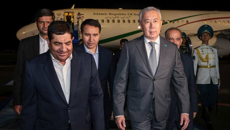 Исполняющий обязанности президента Ирана прибыл в Астану