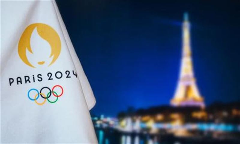 Боксер и легкоатлетка станут знаменосцами Казахстана на Олимпиаде в Париже