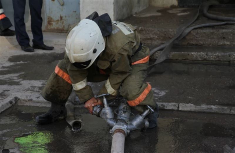 Два обгоревших тела нашли на месте пожара в Уральске