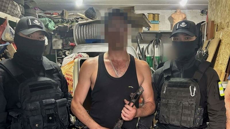 «Любителя» раритетного оружия задержали полицейские СКО