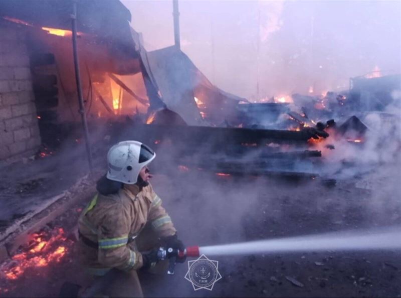 Тело мужчины нашли на месте пожара в области Абай