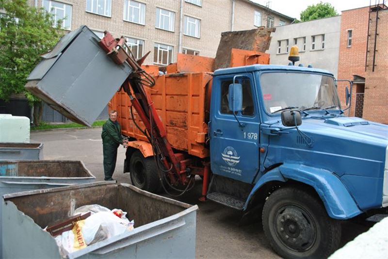 В Усть-Каменогорске водитель мусоровоза найден мертвым на рабочей площадке