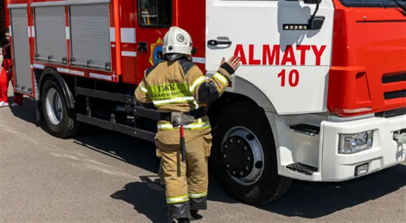 Алматыда сауда бутиктері өртенді