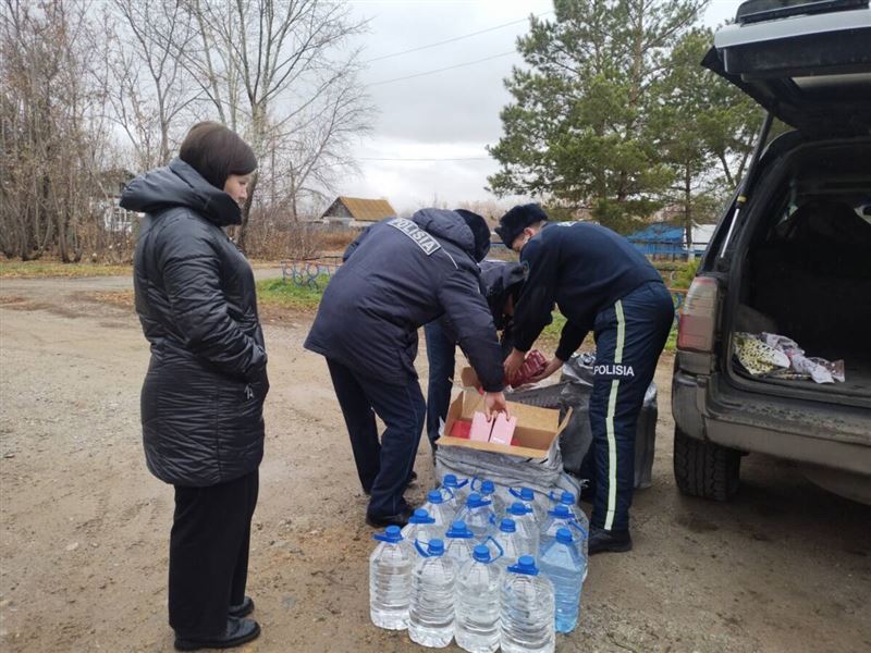 В Кокшетау задержан водитель с крупной партией контрабандных алкогольных напитков и сигарет