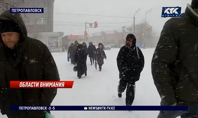 В нескольких регионах из-за снегопада ввели ограничения на трассах