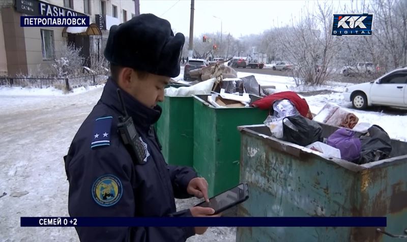 В рамках акции «Таза Казахстан» борются не только с мусором, но и с гололедом