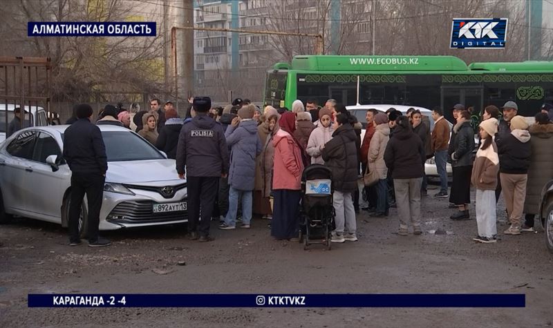 Трагедия в Иргели: очевидцы рассказали, как произошел смертельный наезд автобуса на ребенка