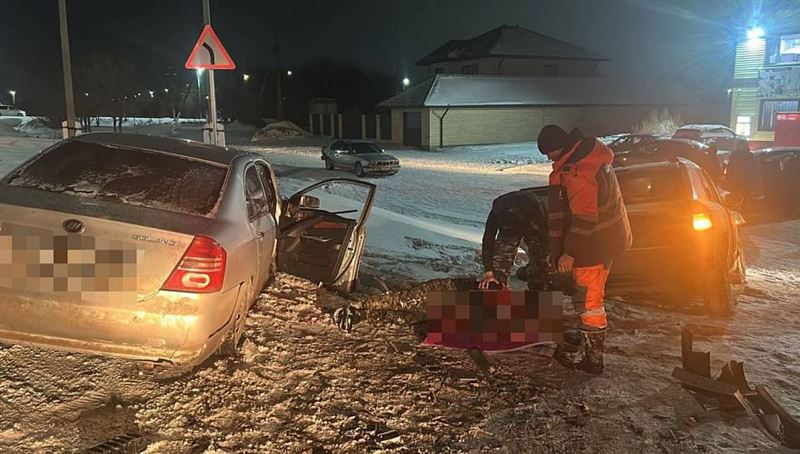 В Костанайской области в ДТП пострадали три человека, в том числе двое детей