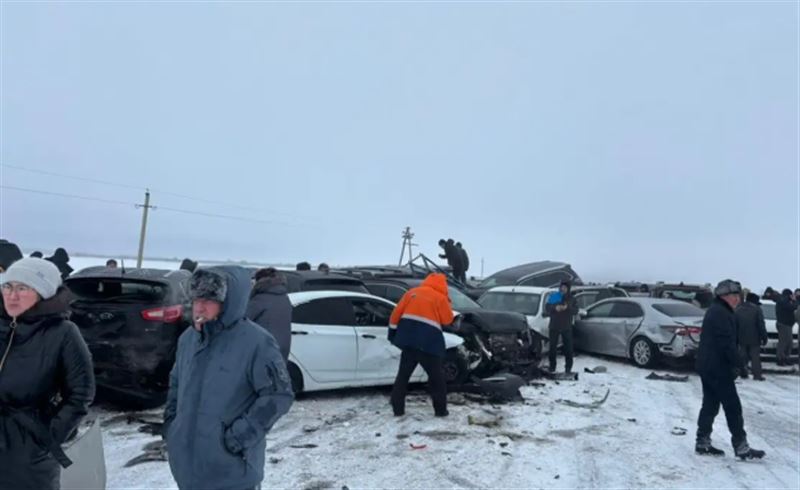 Жүргізушілер бірін-бірі басып озуға тырысқан — Ақмоладағы 95 автокөлік апатының себебі айтылды