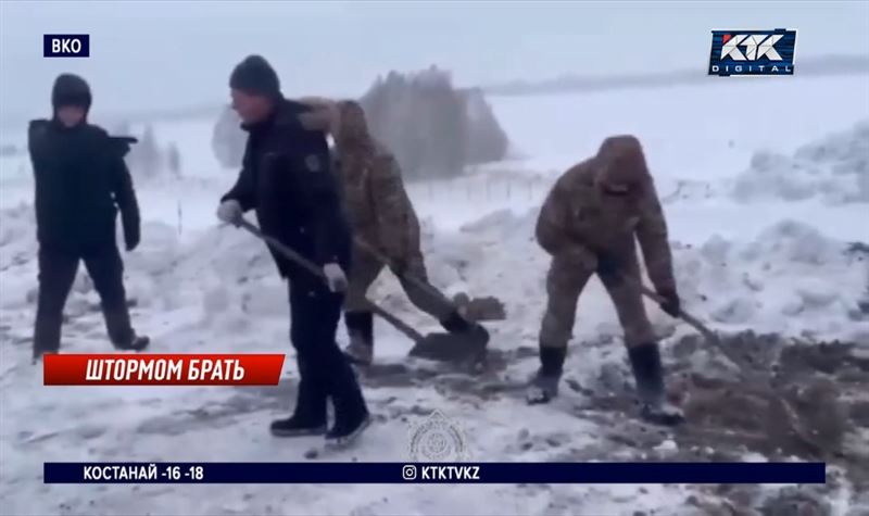 Снегопады обрушились на регионы Казахстана: синоптики обещают похолодание