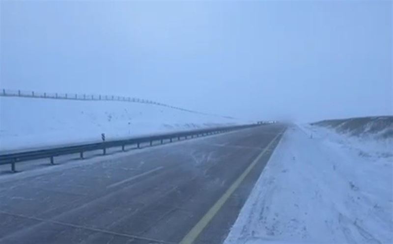 Движение частично перекроют на трассах в двух областях из-за непогоды