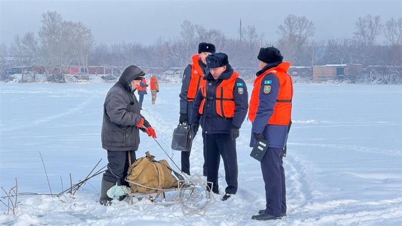 МЧС предупреждает об опасности нахождения на тонком льду