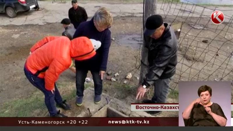 Жители Переменовки, что в ВКО, ездят за водой в соседние села