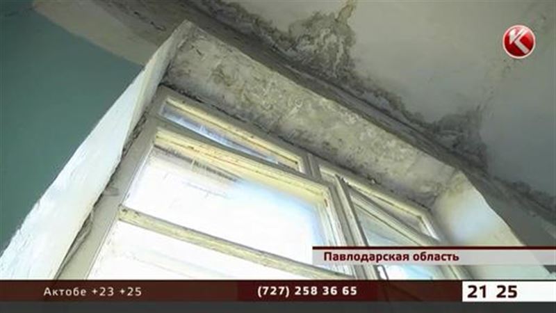 Павлодарские сельчане решили не пускать детей в прогнившую школу  