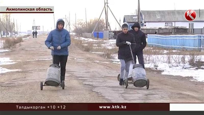 Жители акмолинского села остались без воды из-за молнии