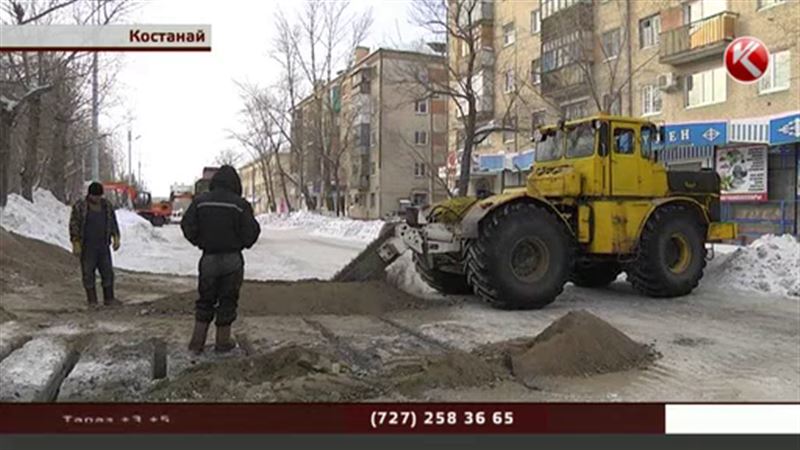 В Костанае четвертые сутки без воды остается целый микрорайон