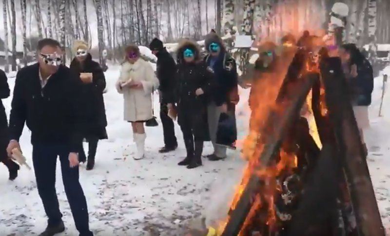 ВИДЕО: Блокчейн жанкүйерлері Мәскеу түбінде Крипто-Масленица ұйымдастырды